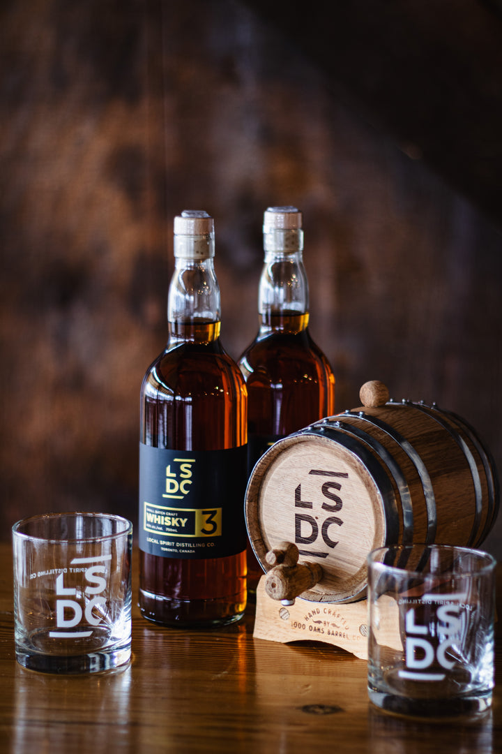 The Oak Barrell Whiskey Gift Set